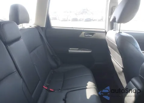 2009 Subaru Forester 2.5X Limited z USA, uszkodzony, nr VIN JF2SH64659H726472